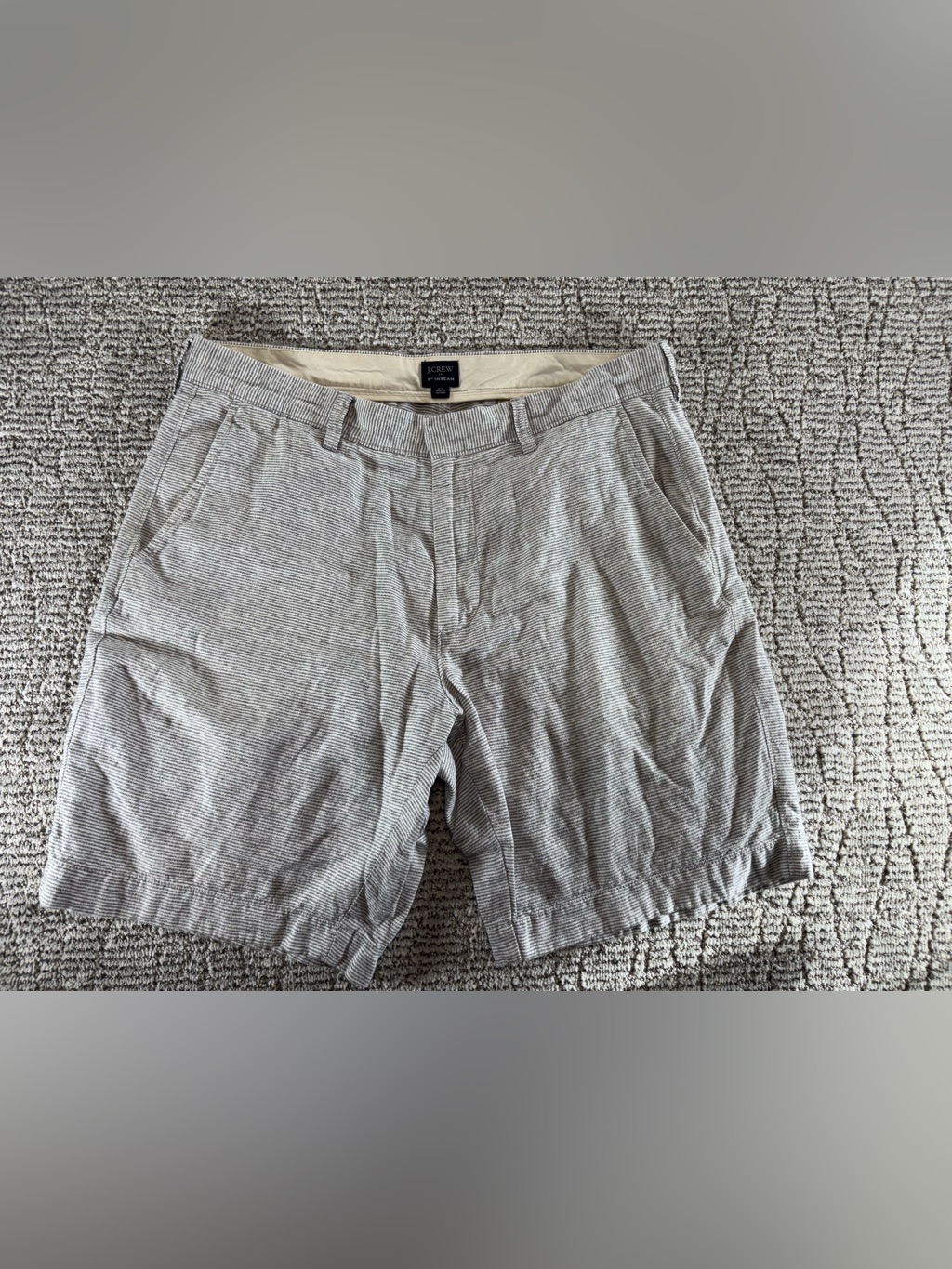 J. Crew Men’s Size 33 Blue Striped 9” Inseam Chino Shorts